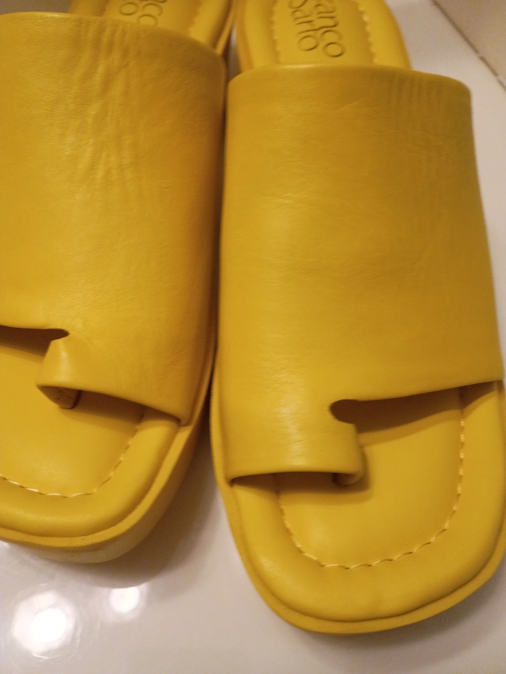 Franco Sarto Women slides/ Yellow / Sandals/ 💛 - Picture 3 of 7